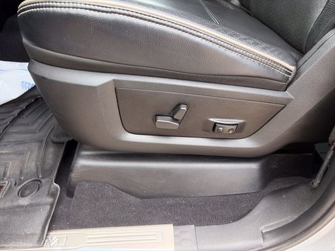 Used 2021 RAM 2500 Laramie AWD/4WD image 12