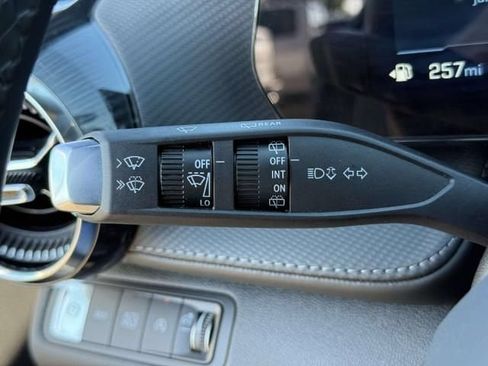 Used 2026 Chevrolet Equinox LT AWD/4WD image 18
