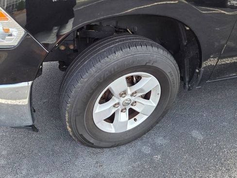 Used 2023 RAM 1500 Classic SLT w/ Trailer & Traction Group AWD/4WD image 4