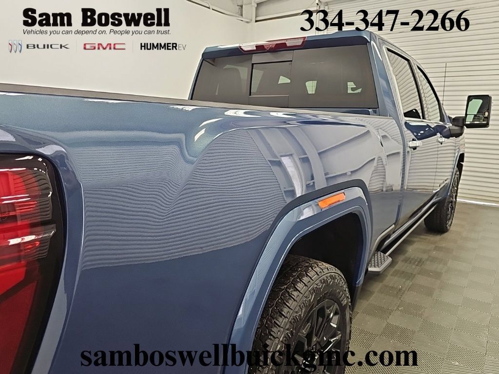 New 2026 GMC Sierra 2500 Denali Ultimate w/ LPO, Black Badging Package AWD/4WD image 9