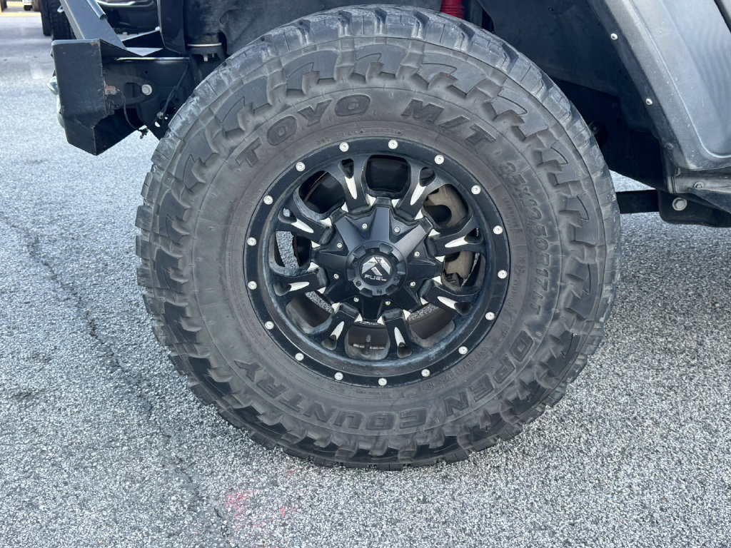 Used 2022 Jeep Wrangler Sport AWD/4WD image 9