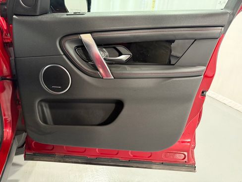 Used 2020 Land Rover Discovery Sport S R-Dynamic image 20