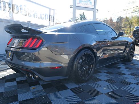 Used 2020 Ford Mustang Shelby GT350 w/ Technology Package image 93
