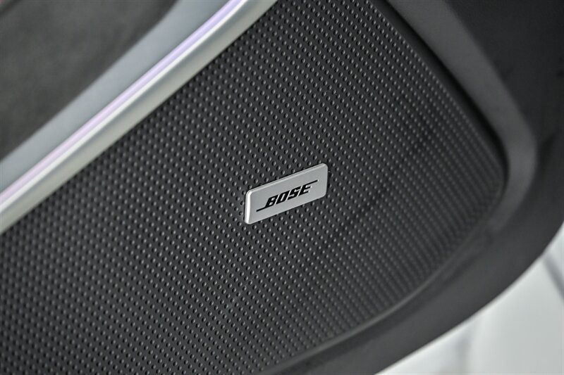 Used 2022 Chevrolet Camaro ZL1 RWD image 15