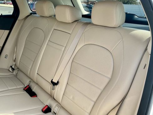 Used 2017 Mercedes-Benz GLC 300 image 27