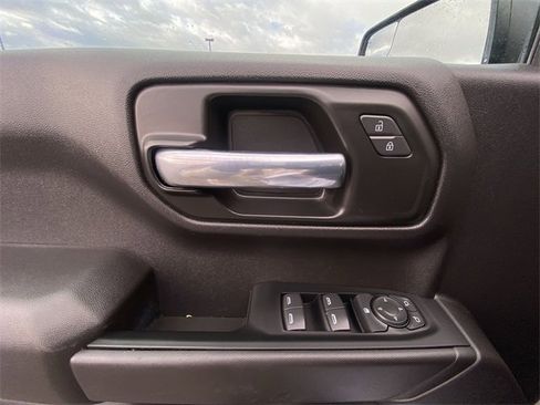 Certified 2023 Chevrolet Silverado 1500 Custom Trail Boss w/ LPO, Dark Essentials Package image 13