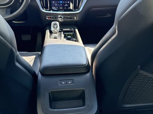 Used 2023 Volvo S60 B5 Plus w/ Climate Package AWD/4WD image 27