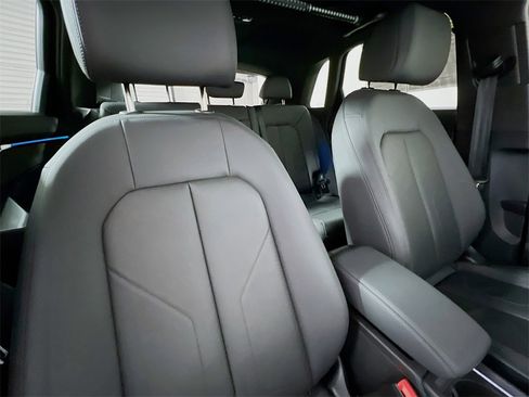 Used 2022 Audi Q3 2.0T Premium Plus image 29