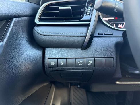 Used 2024 Toyota Camry XLE image 28