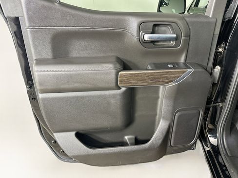 Used 2022 Chevrolet Silverado 1500 RST w/ Z71 Off-Road Package AWD/4WD image 25