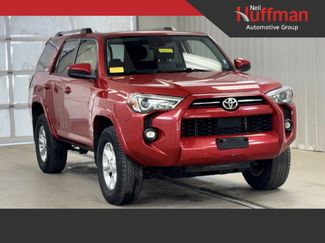 Used 2022 Toyota 4Runner SR5 video 1