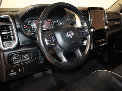 Used 2019 RAM 1500 Laramie image 36