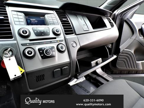 Used 2018 Ford Taurus Police Interceptor AWD image 1