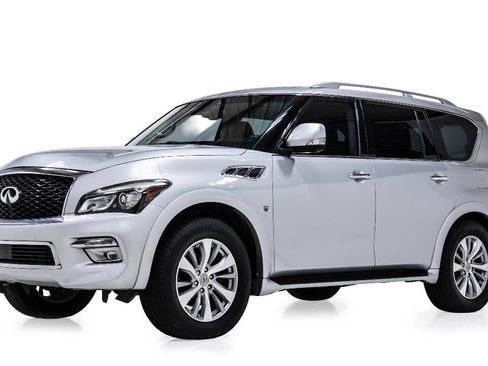 Used 2017 INFINITI QX80 4WD w/ Driver Assistance Package image 2