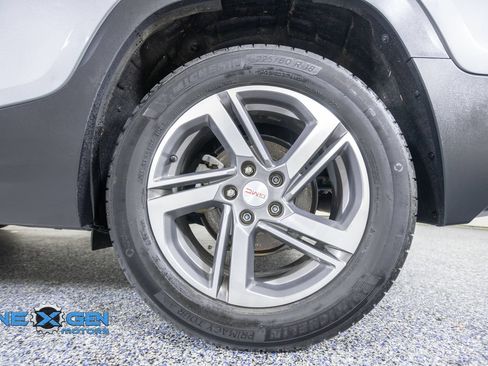 Used 2020 GMC Terrain SLT w/ Preferred Package AWD/4WD image 47