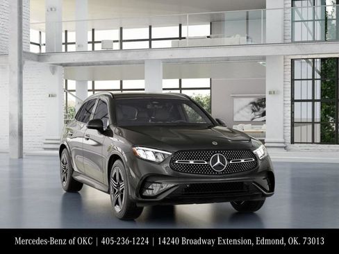 Used 2026 Mercedes-Benz GLC 300 4MATIC image 9