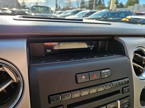 Used 2010 Ford F150 XLT image 19