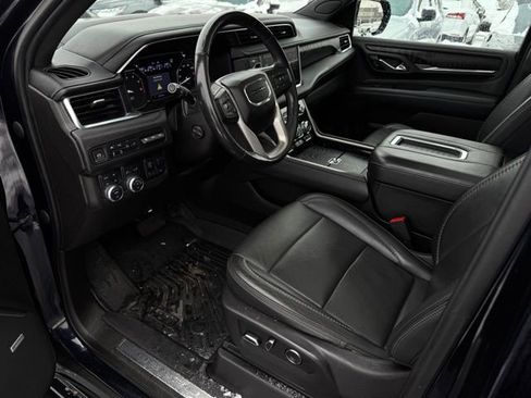 Used 2021 GMC Yukon Denali w/ Denali Ultimate Package image 18