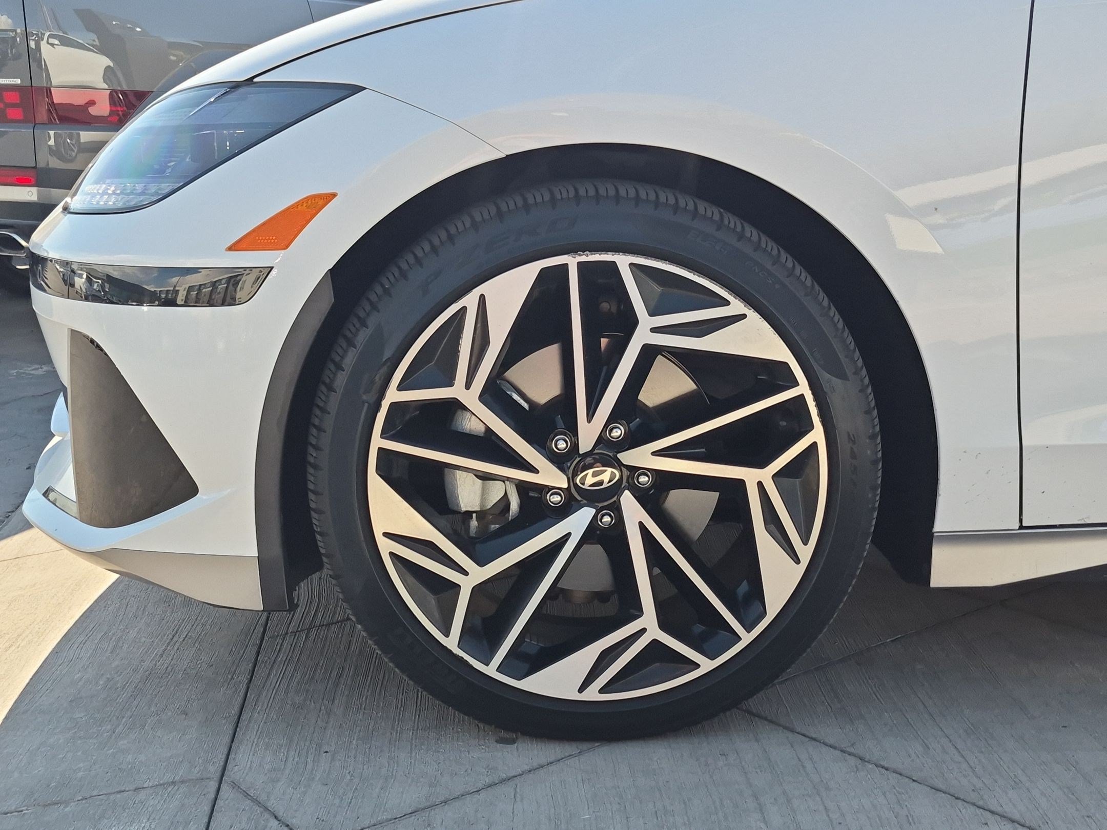 Certified 2023 Hyundai Ioniq 6 SEL AWD/4WD image 12