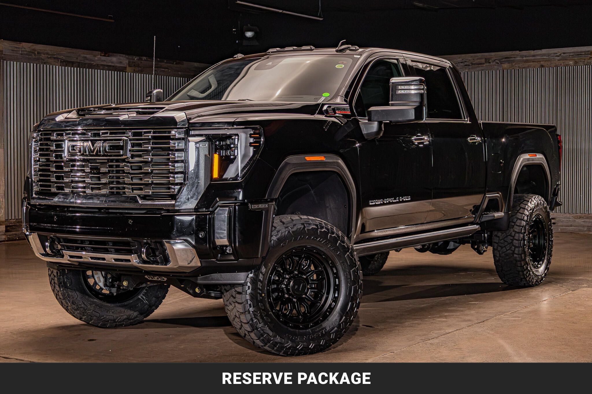 Used 2026 GMC Sierra 3500 Denali w/ Denali Reserve Package AWD/4WD image 5