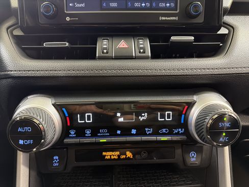Used 2021 Toyota RAV4 XLE Premium FWD image 18
