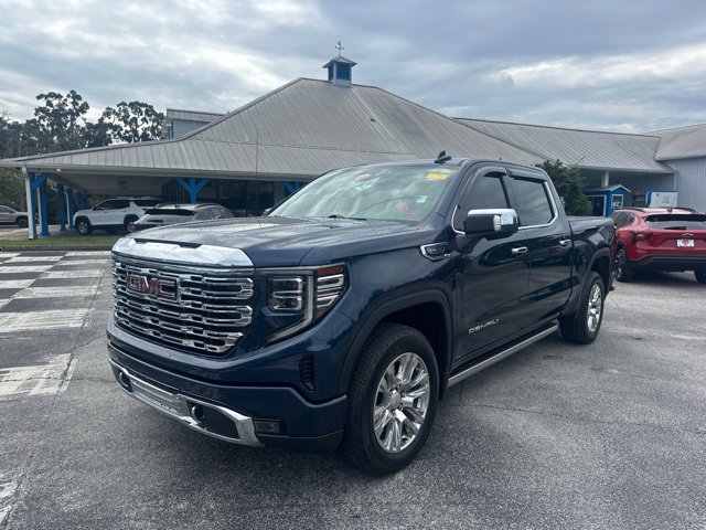 Used 2022 GMC Sierra 1500 Denali AWD/4WD image 1