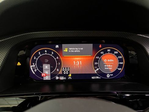 Certified 2024 Volkswagen Atlas Peak Edition SE image 21