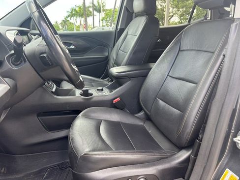 Used 2019 GMC Terrain SLT w/ Preferred Package FWD image 11