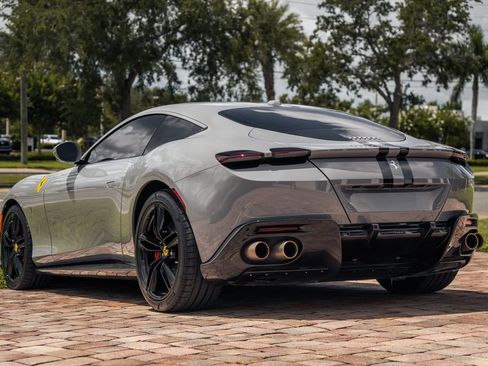 Used 2022 Ferrari Roma RWD image 4