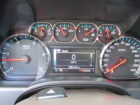 Used 2015 Chevrolet Silverado 2500 High Country w/ Duramax Plus Package AWD/4WD image 17