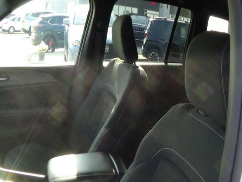 Used 2023 Jeep Grand Cherokee 4WD 4xe image 18