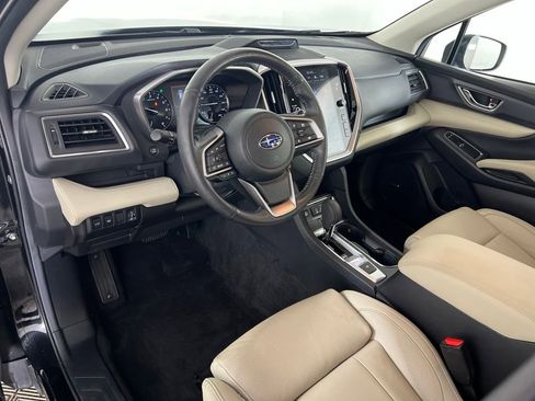 Used 2023 Subaru Ascent Limited w/ Technology Package AWD/4WD image 2