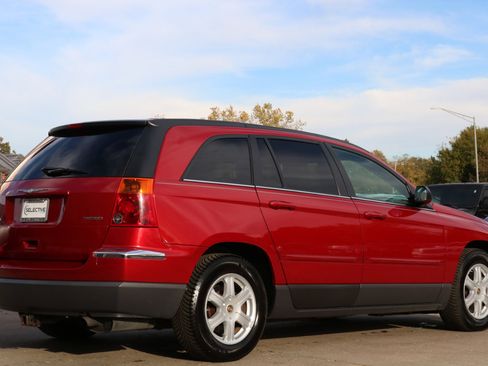 Used 2004 Chrysler Pacifica AWD image 8