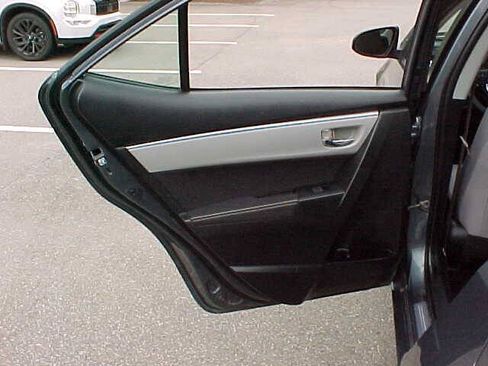 Used 2015 Toyota Corolla LE w/ Body Protection Package #1 FWD image 11