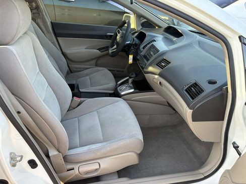 Used 2010 Honda Civic LX image 21