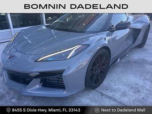 Used 2025 Chevrolet Corvette Z06 image 5