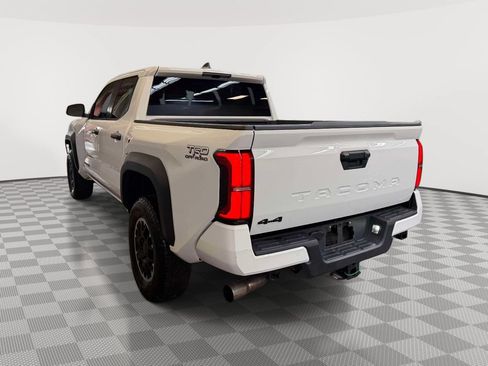 Used 2024 Toyota Tacoma TRD Off-Road AWD/4WD image 8