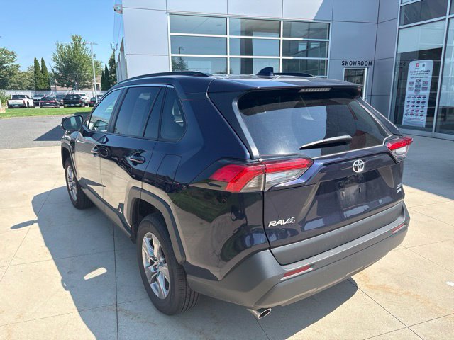 Used 2025 Toyota RAV4 XLE AWD/4WD image 5
