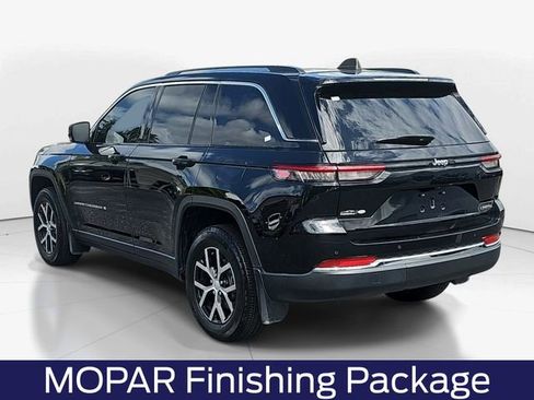 Used 2023 Jeep Grand Cherokee Limited w/ Trailer Tow Prep Group (B) image 7