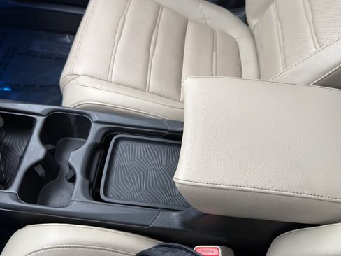 Used 2017 Honda CR-V EX-L image 45