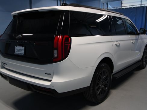 New 2026 Ford Expedition Max Platinum w/ Stealth Appearance Package AWD/4WD image 35