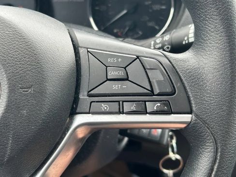 Used 2020 Nissan Rogue Sport S w/ Appearance Package FWD image 32