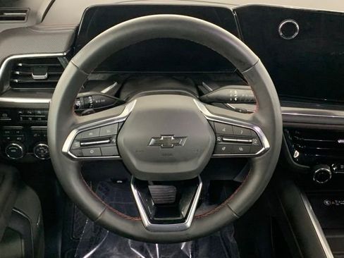 Used 2025 Chevrolet Suburban RST w/ Comfort Package image 17