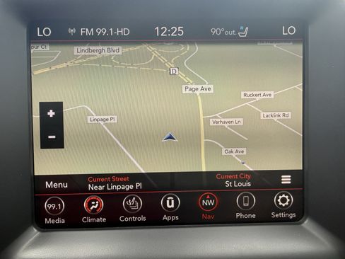 Used 2018 Dodge Durango R/T w/ Technology Group AWD/4WD image 20