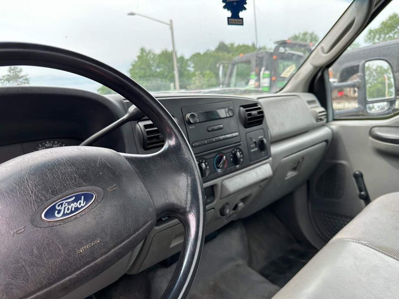 Used 2007 Ford F550 Luxury RWD image 8