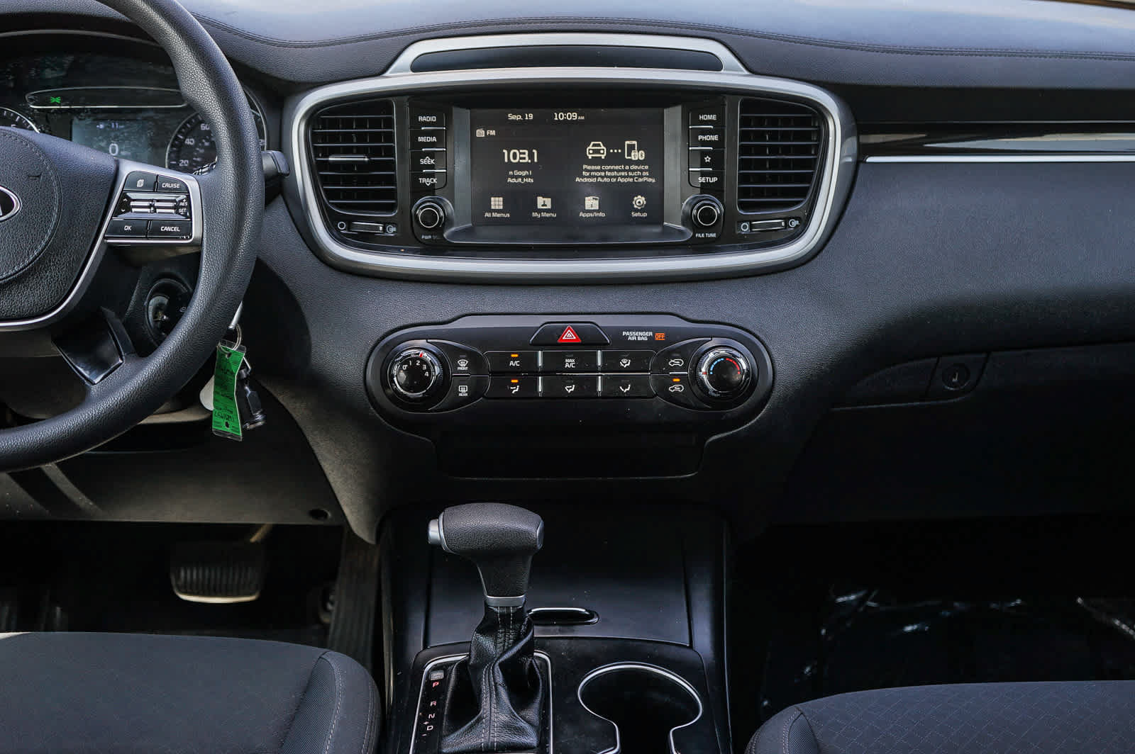 Used 2020 Kia Sorento FWD V6 image 12