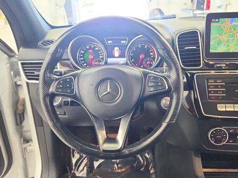 Used 2018 Mercedes-Benz GLE 350 4MATIC image 25