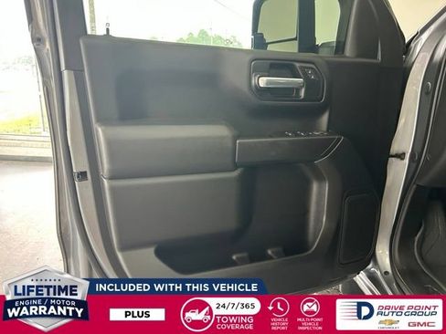 Used 2020 Chevrolet Silverado 1500 Custom w/ Custom Value Package AWD/4WD image 14