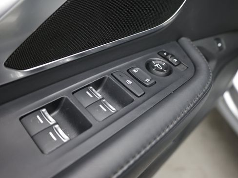 Used 2021 Acura RDX FWD image 13