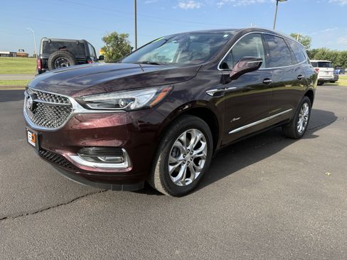 Used 2020 Buick Enclave Avenir AWD/4WD image 1